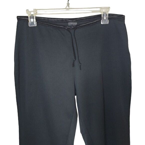 Nike Women's Athletic Capris Essential Workout Stretch Dri-Fit Pants M - Picture 4 of 9